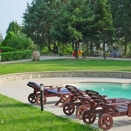 Perugia Sleeps 7 Pool Air Con Wifi Apartment