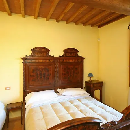 Apartment Perugia Sleeps 7 Pool Air Con Wifi
