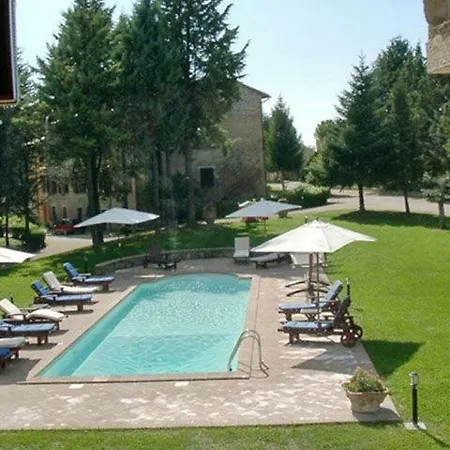 Perugia Sleeps 7 Pool Air Con Wifi Apartment *